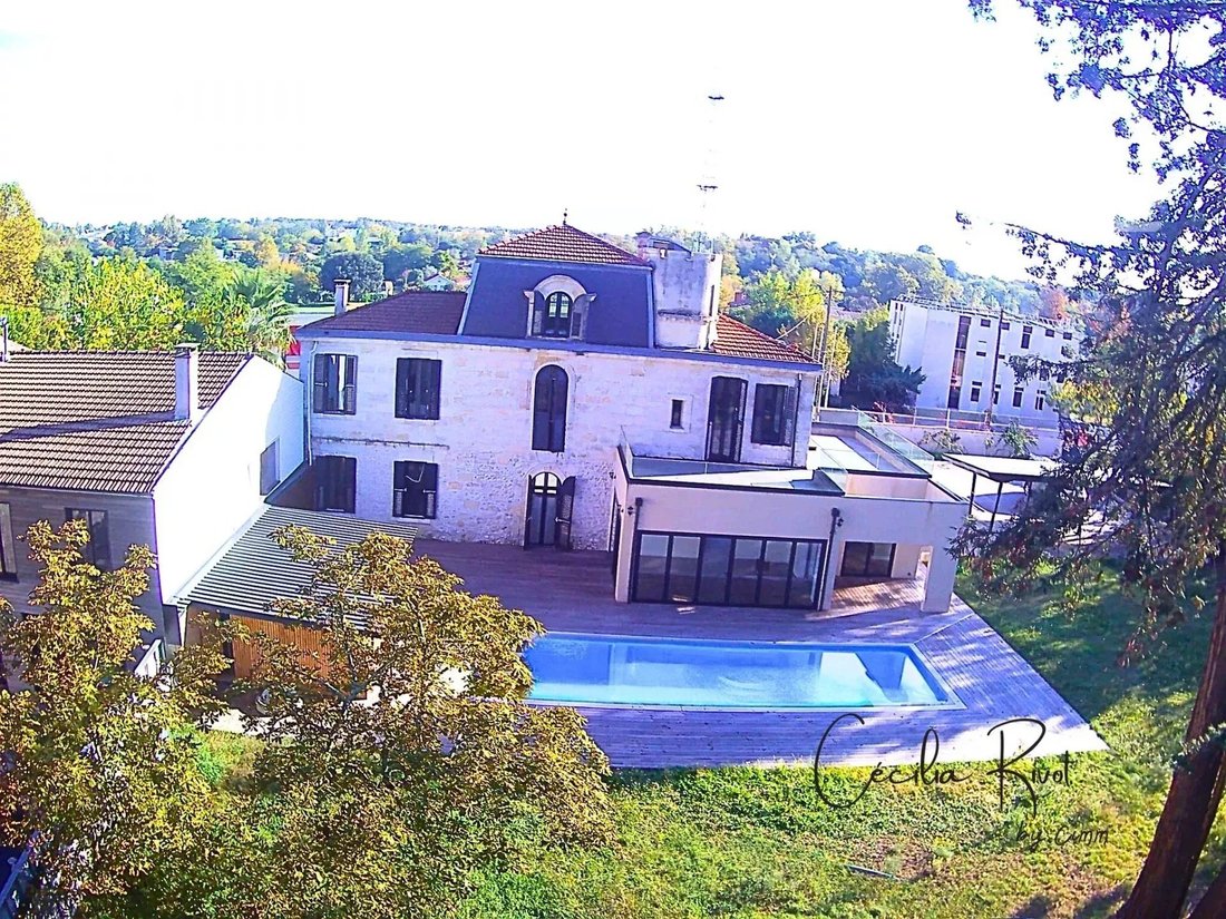 House in Villenave-d'Ornon, Nouvelle-Aquitaine, France 2 - 18004940