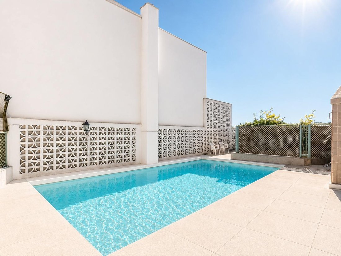 Apartment in Chamberi, Madrid, Spain 1 - 17947860