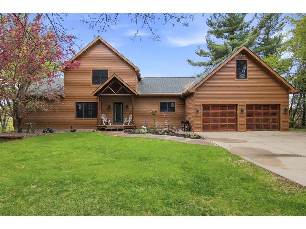 House in Eau Claire, Wisconsin, United States 1 - 18007863