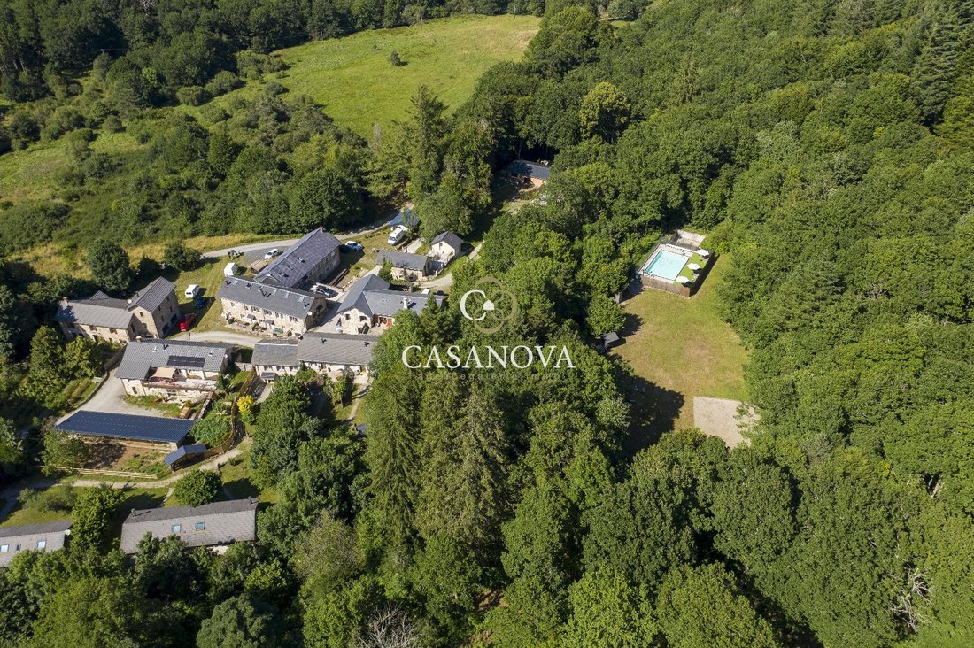 Estate in La Salvetat-sur-Agout, Occitania, France 2 - 18011150