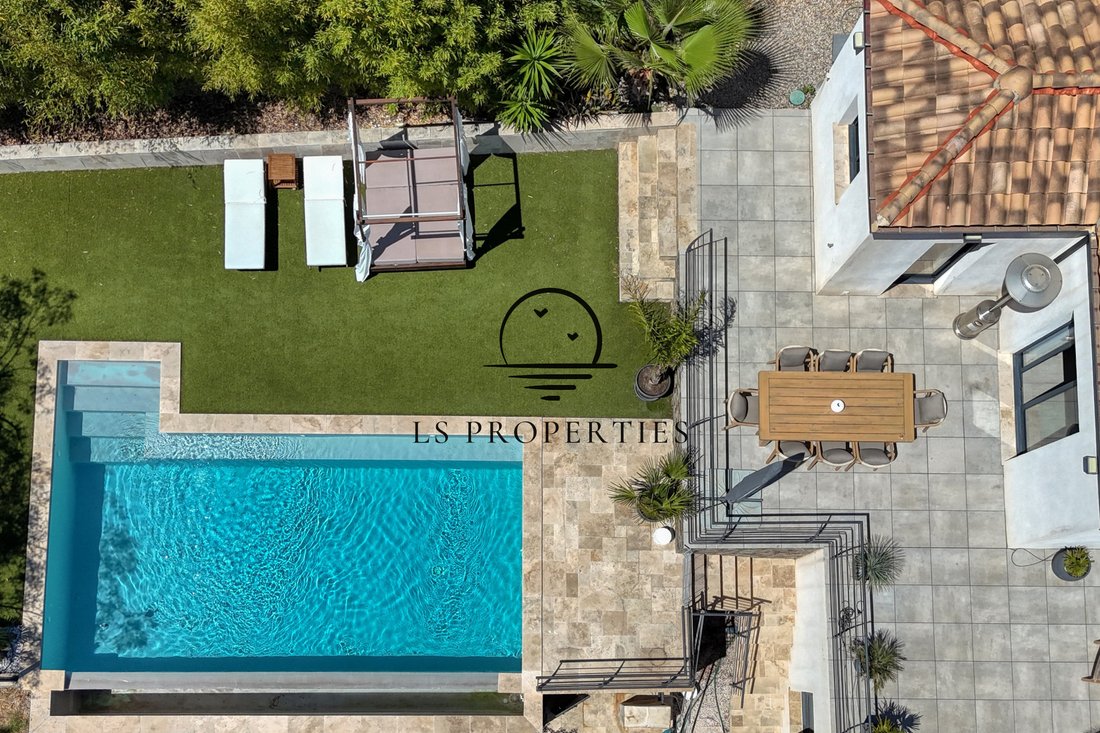 Villa in Le Faron-Fort-Rouge, Toulon, France 3 - 18009043