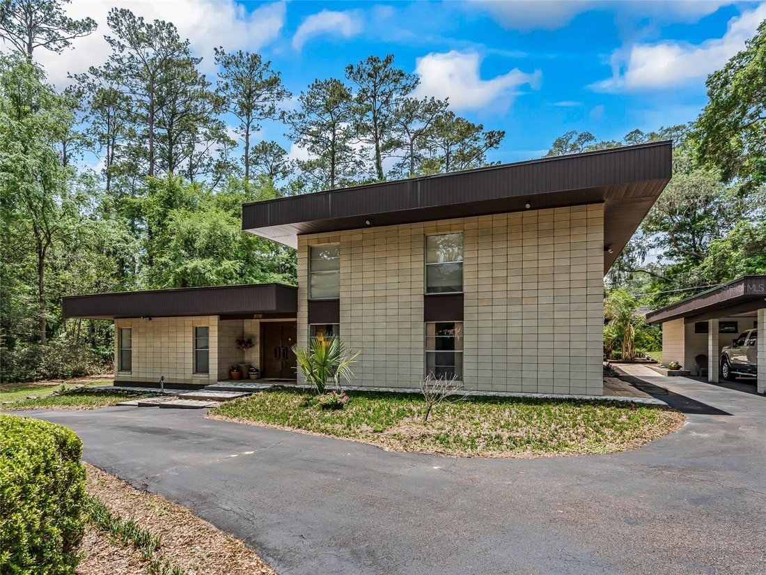 House in Gainesville, Florida, United States 3 - 18008100