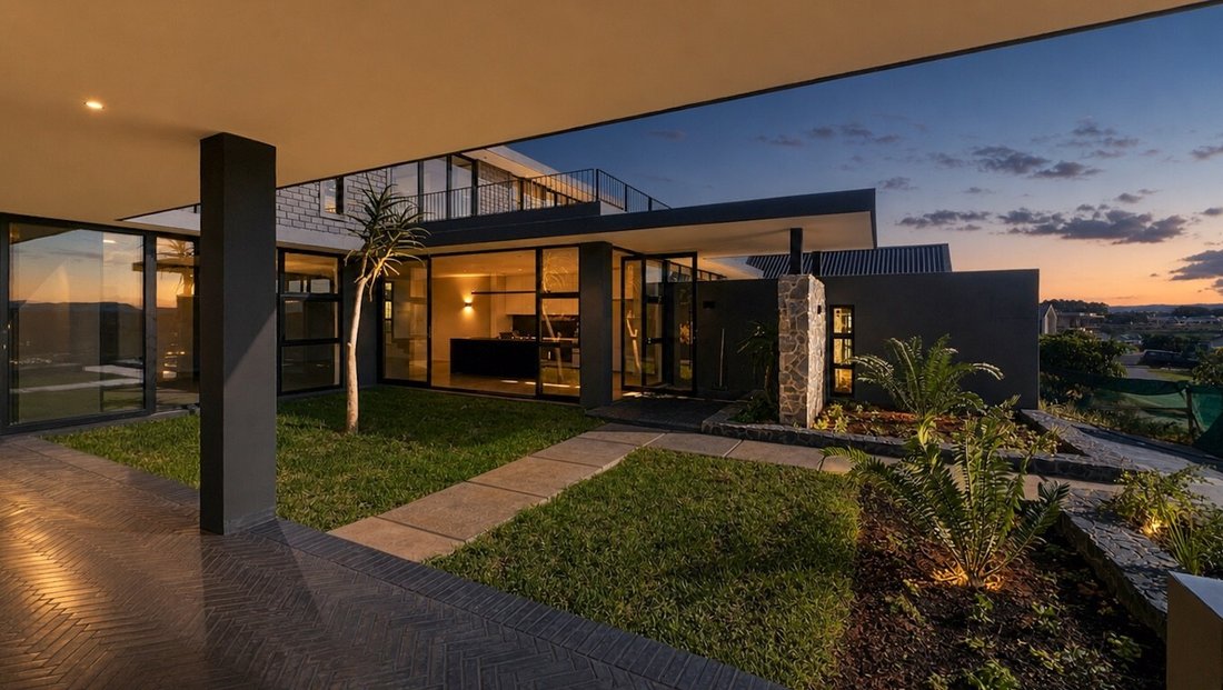 House in Dolphin Coast, KwaZulu-Natal, South Africa 1 - 17882388