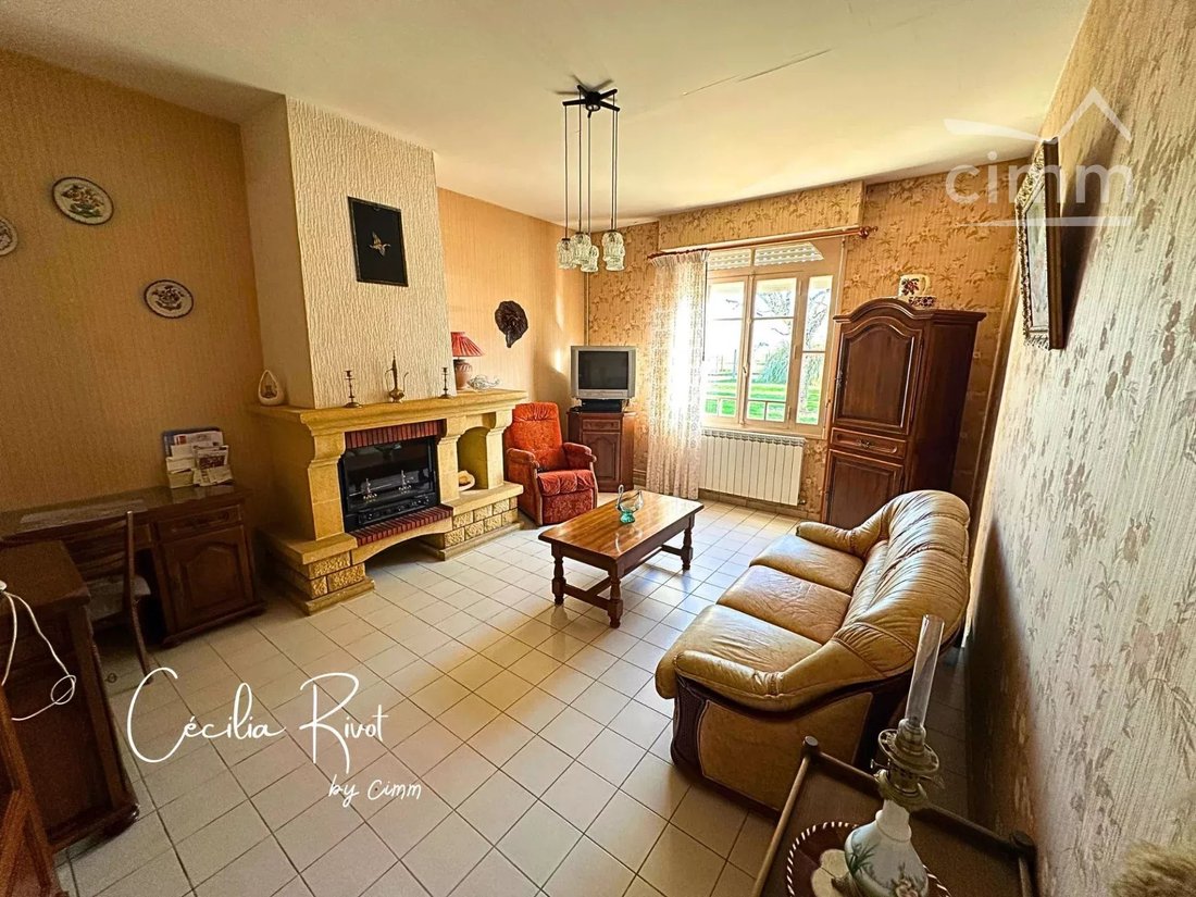 Farm Ranch in Saint-Aubin-de-Blaye, Neu-Aquitanien, Frankreich 4 - 16264509