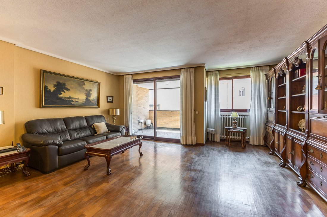 Apartment in Chamartín, Madrid, Spain 3 - 17922352