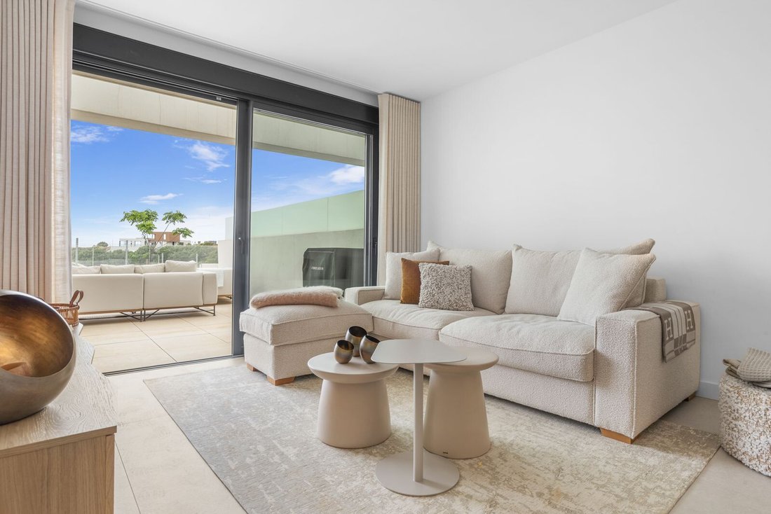 Apartment in Marbella, Andalusia, Spain 3 - 18005624