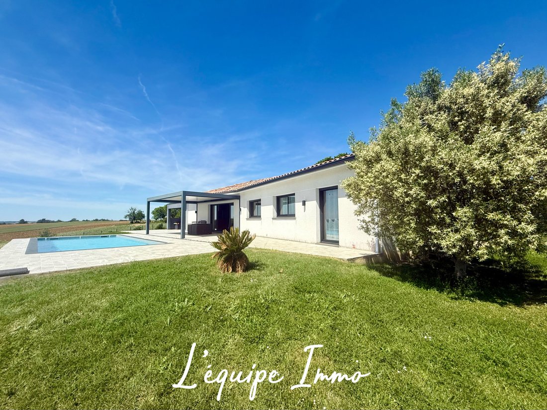 Villa in Casse Martin, L'Isle-Jourdain, France 2 - 18008631