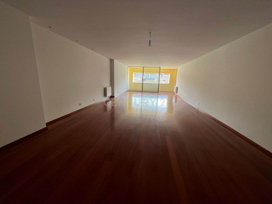 Apartment in Lordelo do Ouro e Massarelos, Porto District, Portugal 3 - 18010189