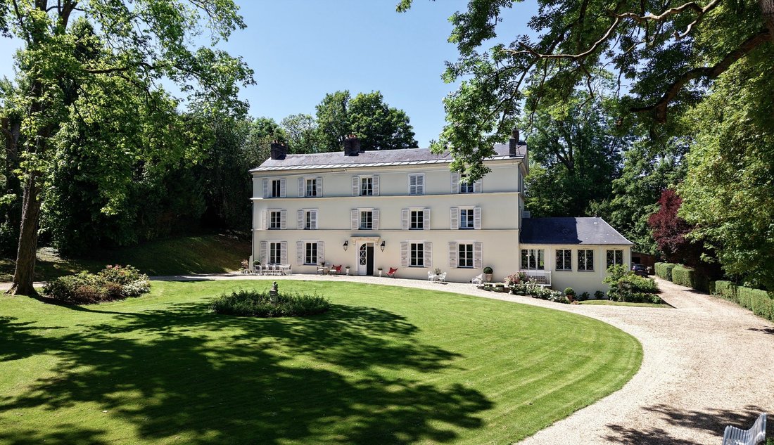House in Bernay, Normandy, France 1 - 18010806