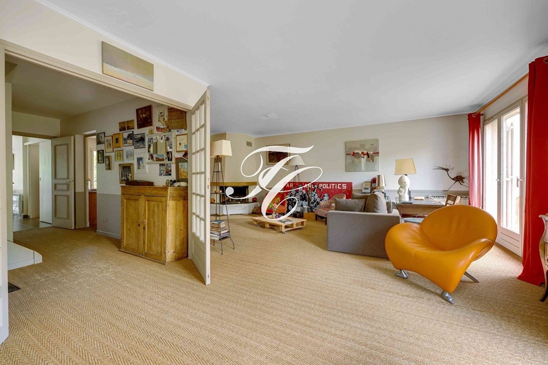 House in Saint-Cloud, Ile-de-France, France 4 - 18005939