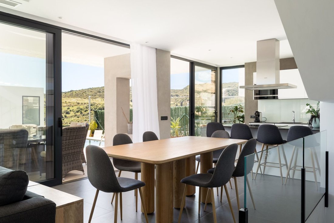 Villa in Estepona, Andalusien, Spanien 3 - 18005642