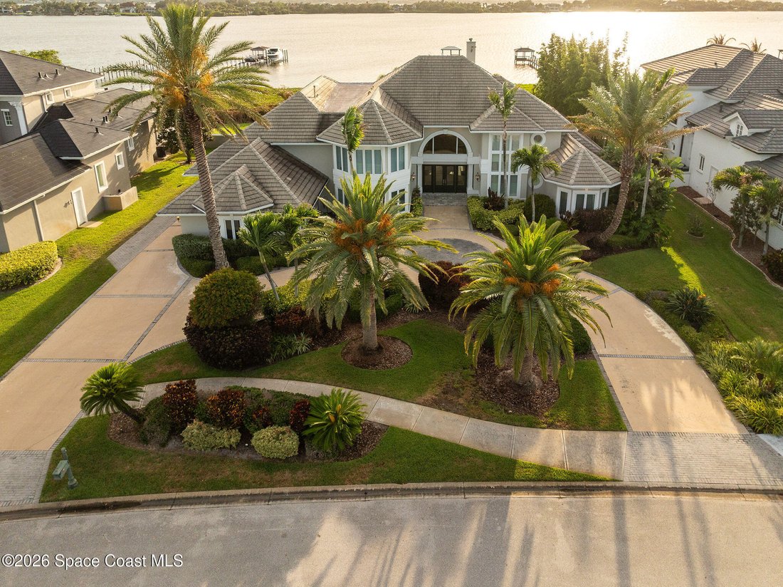House in Indian Harbour Beach, Florida, United States 1 - 18004657