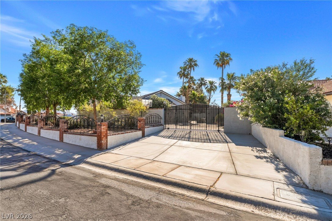 House in Las Vegas, Nevada, United States 2 - 18007937
