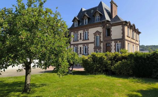 House in Centre Ville, Pont-Audemer, France 1