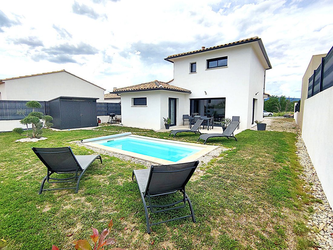 Villa in Rocbaron, Provence-Alpes-Côte d'Azur, France 1 - 18011320