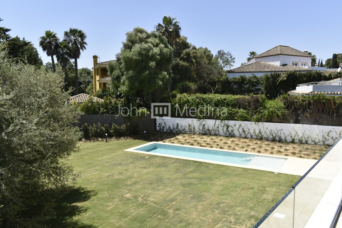 Villa in Sotogrande, San Roque, Andalusia 4 - 17443378
