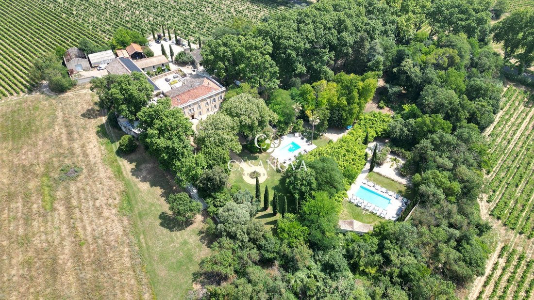 Estate in Port Marianne, Montpellier, France 2 - 18010242