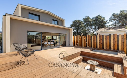 Maison à Centre Ville, Pérols, France 1