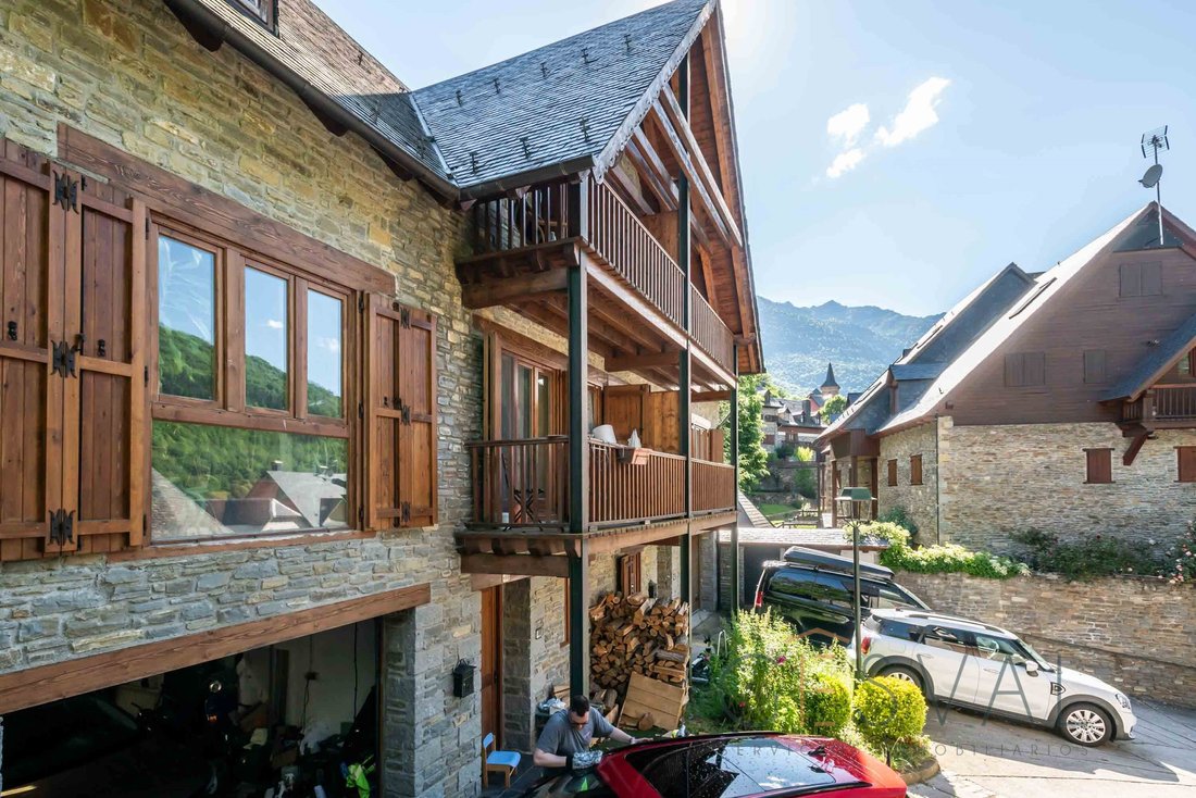 House in Es Bordes, Catalonia, Spain 3 - 17467585