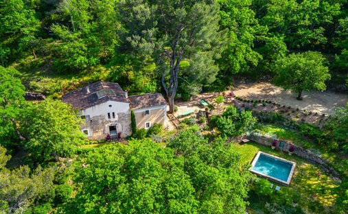 House in Gordes, Provence-Alpes-Côte d'Azur, France 1