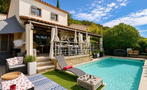 House in Nord Est, Auriol, France 1