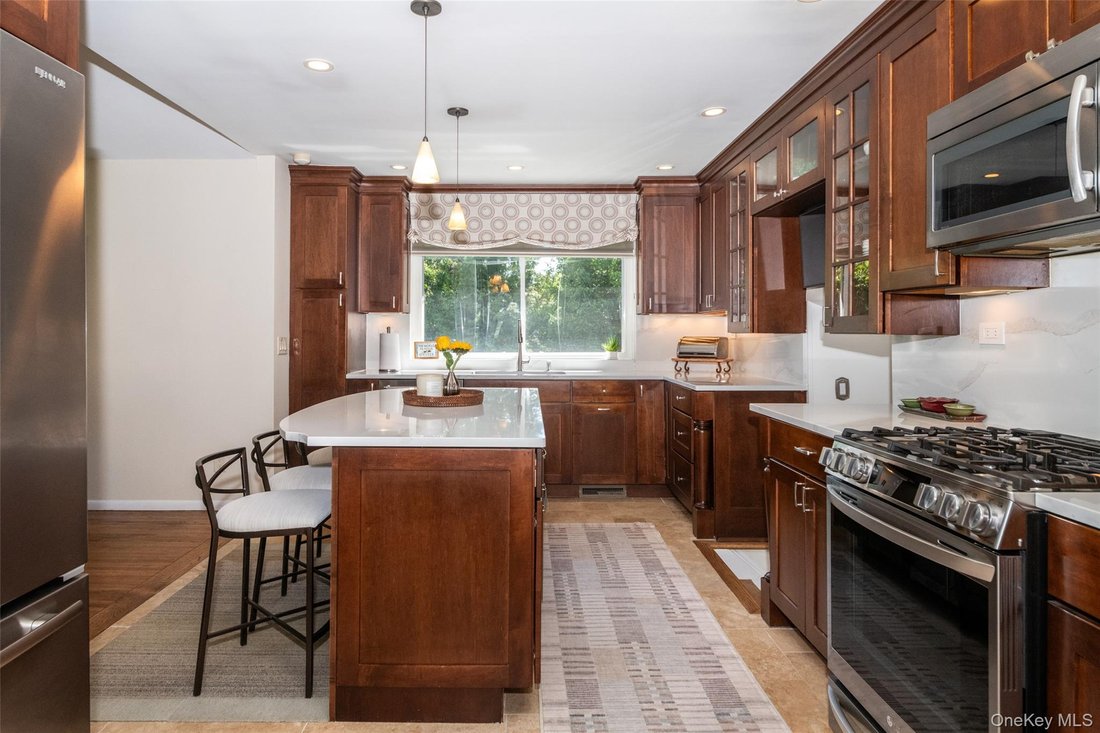 House in New Rochelle, New York, United States 4 - 18005086