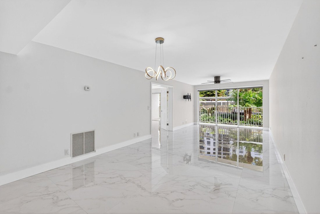 Condo in West Palm Beach, Florida, United States 4 - 18006388