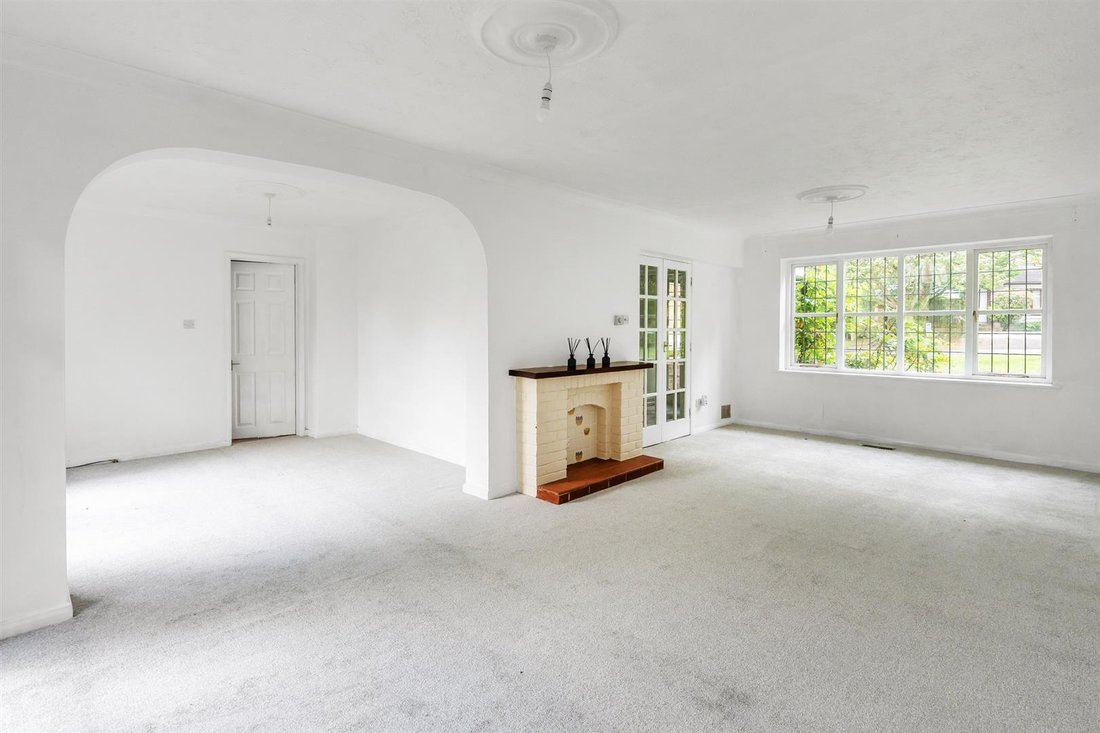 House in Great Bookham, England 3 - 18007829