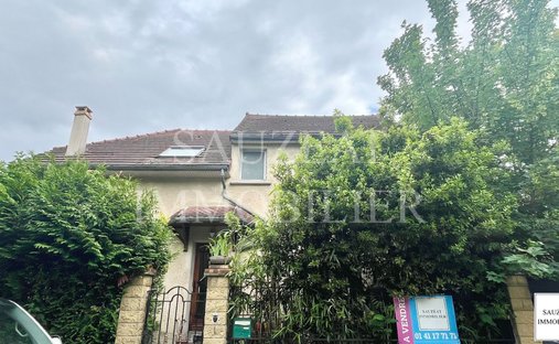 House in Barbusse, Arcueil, France 1