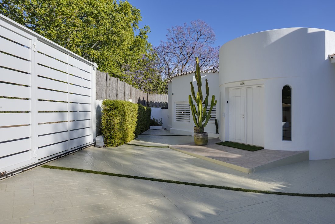 House in Guadalmina Alta, San Pedro de Alcantara, Spain 3 - 18012098