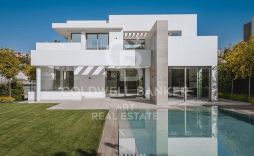 Haus in Río Real, Marbella, Andalusien 1