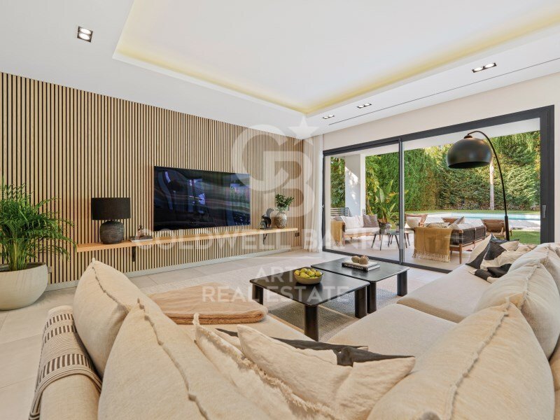 House in Nueva Andalucia, Marbella, Spain 2 - 18011527