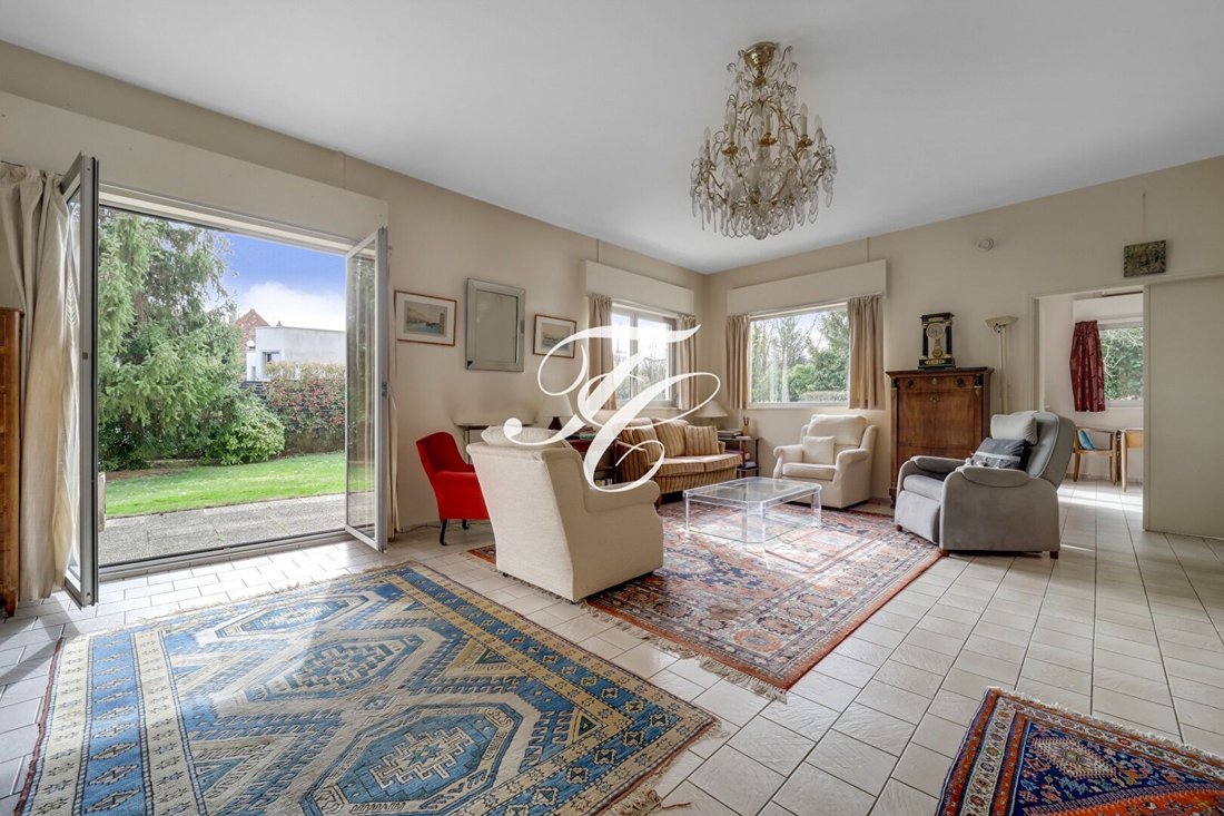 Apartment in Saint-Cloud, Ile-de-France, France 3 - 18005950
