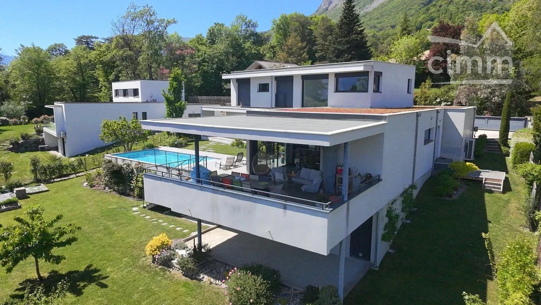 Villa in Biviers, Auvergne-Rhône-Alpes, France 3 - 18005358