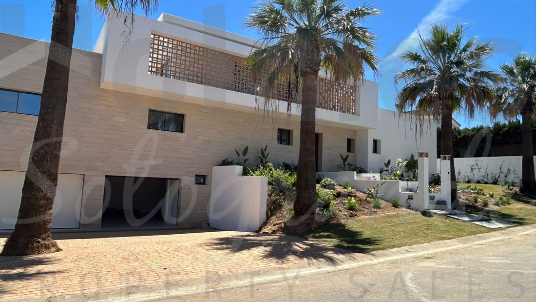 Villa in Sotogrande, San Roque, Andalusia 3 - 17442400