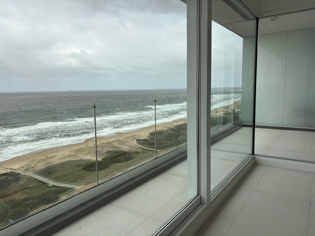 Apartment in Punta del Este, Maldonado Department, Uruguay 5 - 18007028