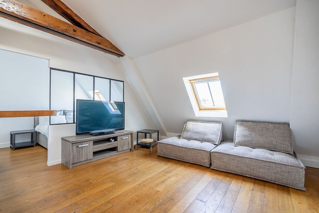 Apartment in Palais Royal, Paris 1er Arrondissement, Paris 5 - 18009223