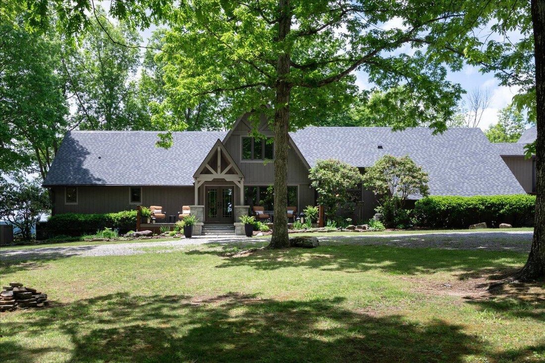 Monteagle, Tennessee, United States 1 - 18007557