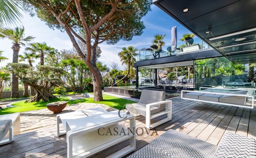House in Mont Saint Clair-Hôtel de Ville, Sète, France 1