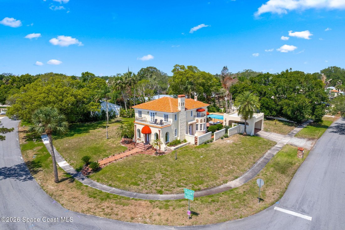 House in Cocoa, Florida, United States 3 - 18004658