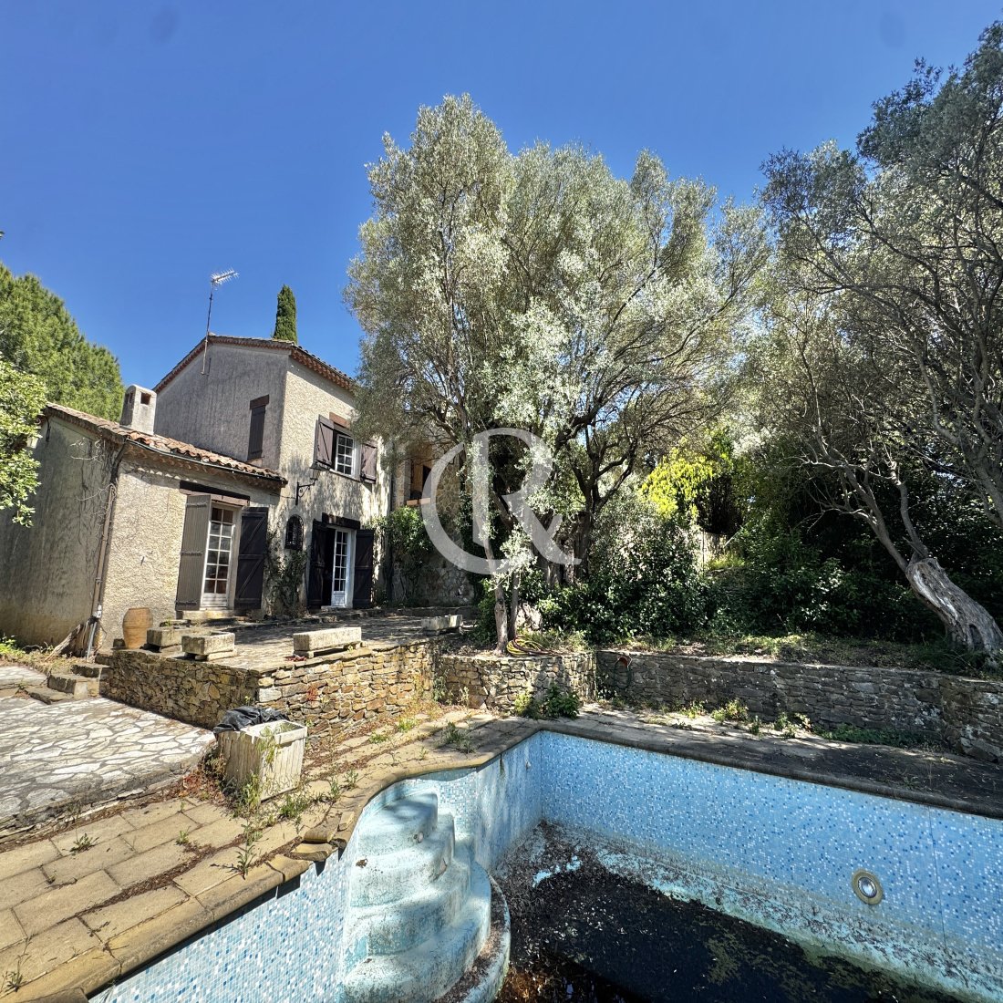 Villa in Hyeres, Provence-Alpes-Côte d'Azur, France 4 - 17865419