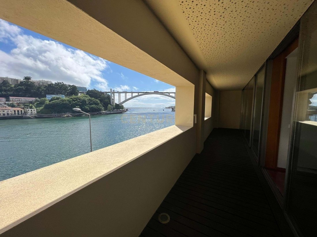 Apartment in Lordelo do Ouro e Massarelos, Porto District, Portugal 2 - 18010189