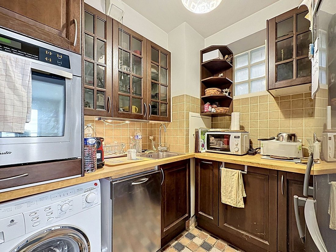 Apartment in Bois de Boulogne, Paris 16e Arrondissement, Paris 4 - 18009067