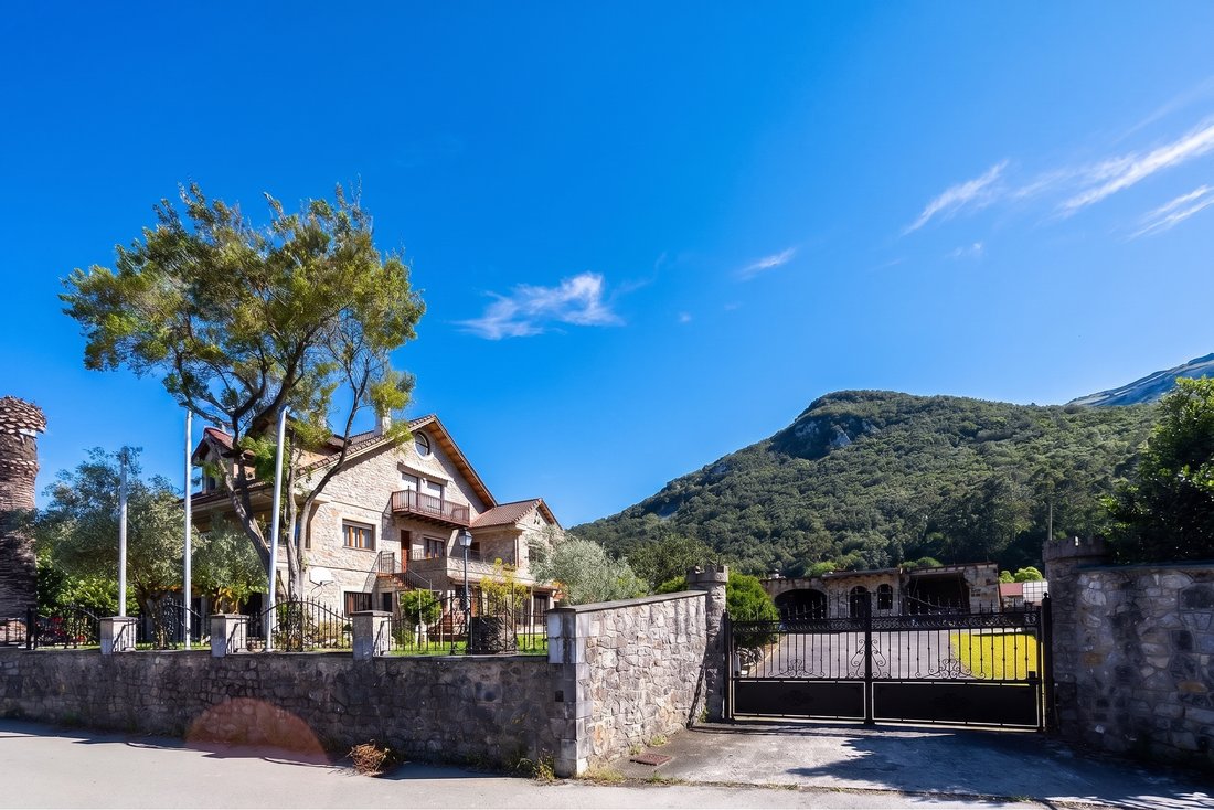 House in Liendo, Cantabria, Spain 2 - 18010552