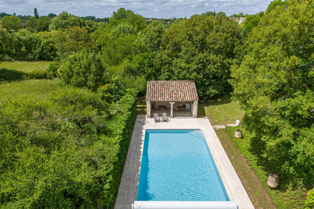 House in Montcuq-en-Quercy-Blanc, Occitania, France 5 - 18003790