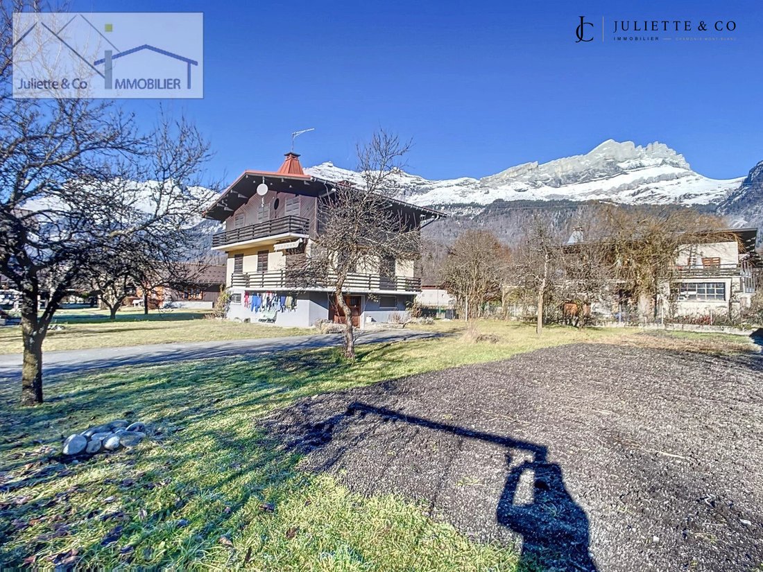 Chalet in Servoz, Auvergne-Rhône-Alpes, France 2 - 18012270