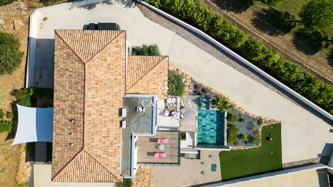 House in Centre Ville, Clermont-l'Hérault, France 2 - 18010540