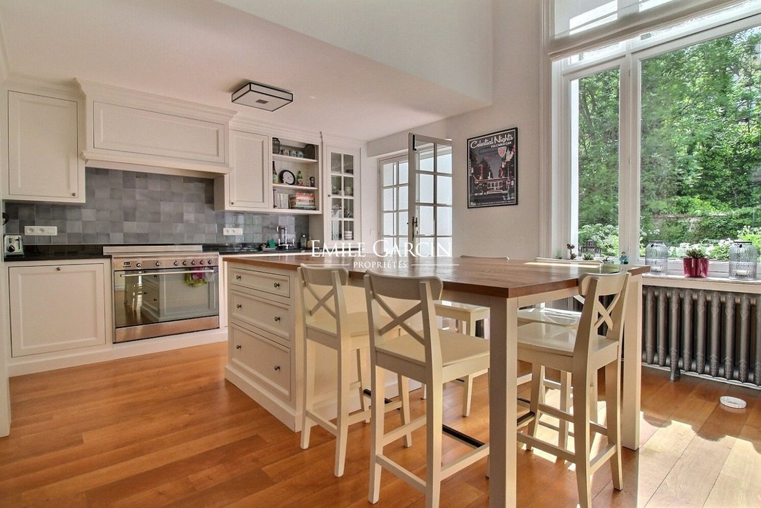 Villa in IXELLES, Belgium 4 - 18011348