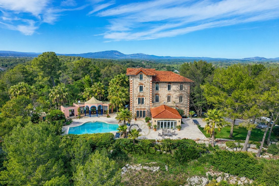 Estate in Port Marianne, Montpellier, France 1 - 18011002