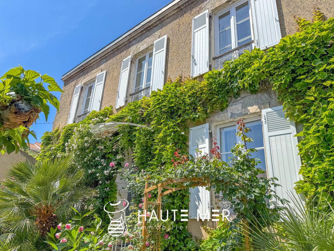House in Gare-Saint Michel, Les Sables-d'Olonne, France 1 - 18009333
